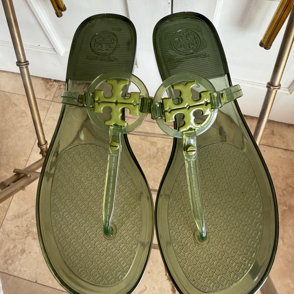 Tory Burch 'Mini Miller' Jelly Flip Flop size 7 - Picture 6 of 8